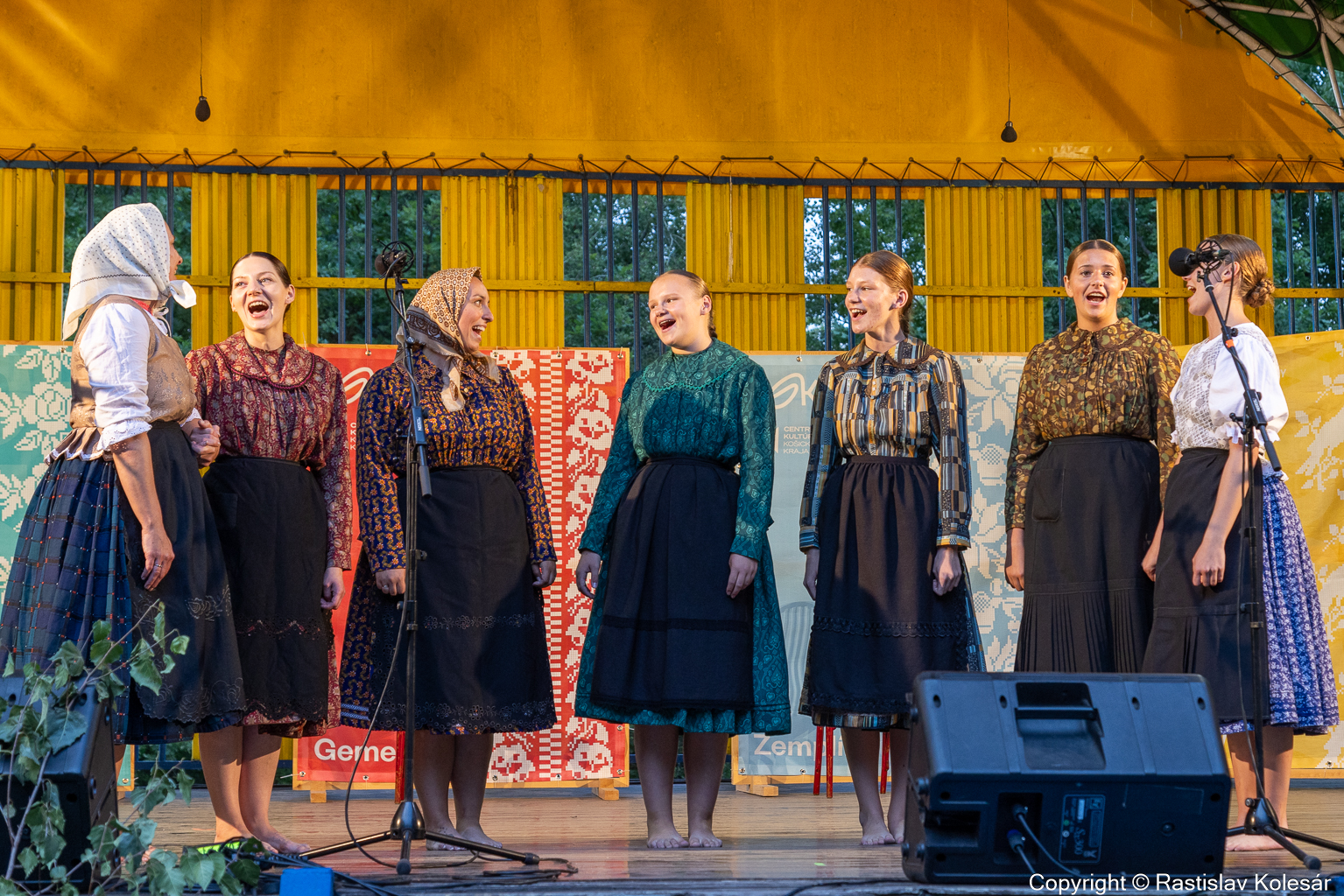 Folklórna skupina Čačina zo Spišskej Novej Vsi v rámci krajského kola Vidiečanova Habovka získala v kategórii speváckych skupín Zlaté pásmo s priamym postupom.